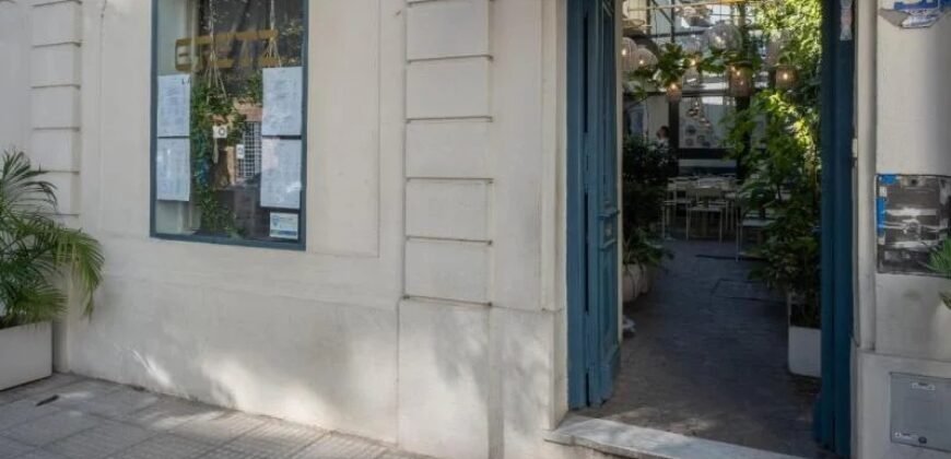 Restaurante en Venta en Villa Crespo – Muy buenas instalaciones.